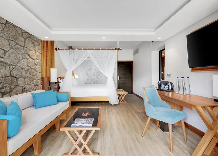 Kempinski Seychelles Resort